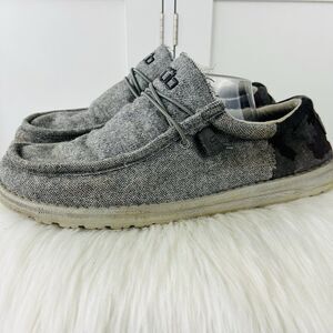 Hey Dude Gray & Black Wally Loafers Canvas Elastic Laces Comfort Shoes Mens 12